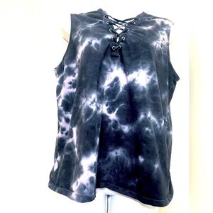 HOT TOPIC Grey & Black Tie Dye Lace-Up Women’s Tank Top Sleeveless Sz XL